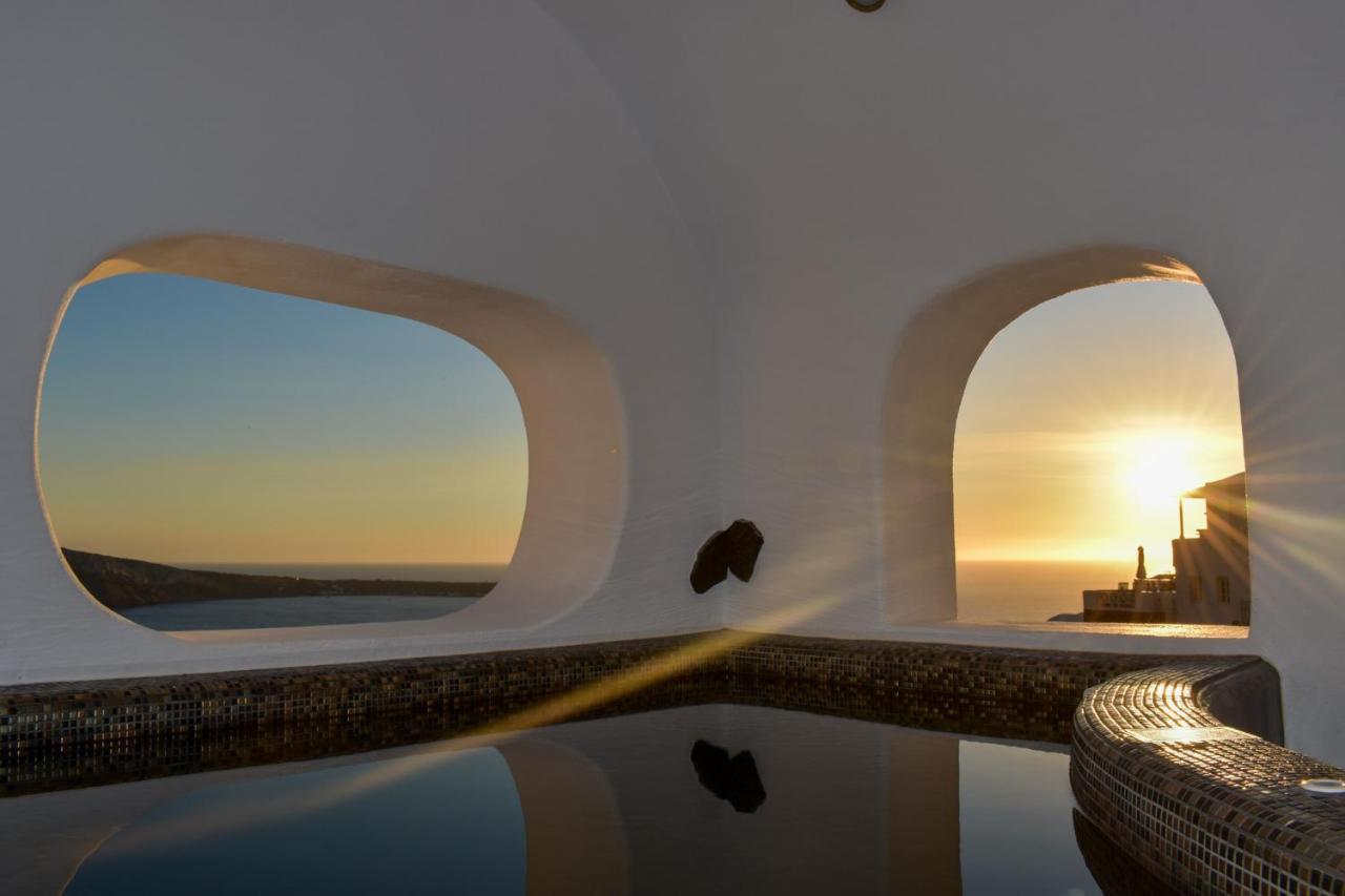 Oia Angle Cavehouse Villa Exterior photo