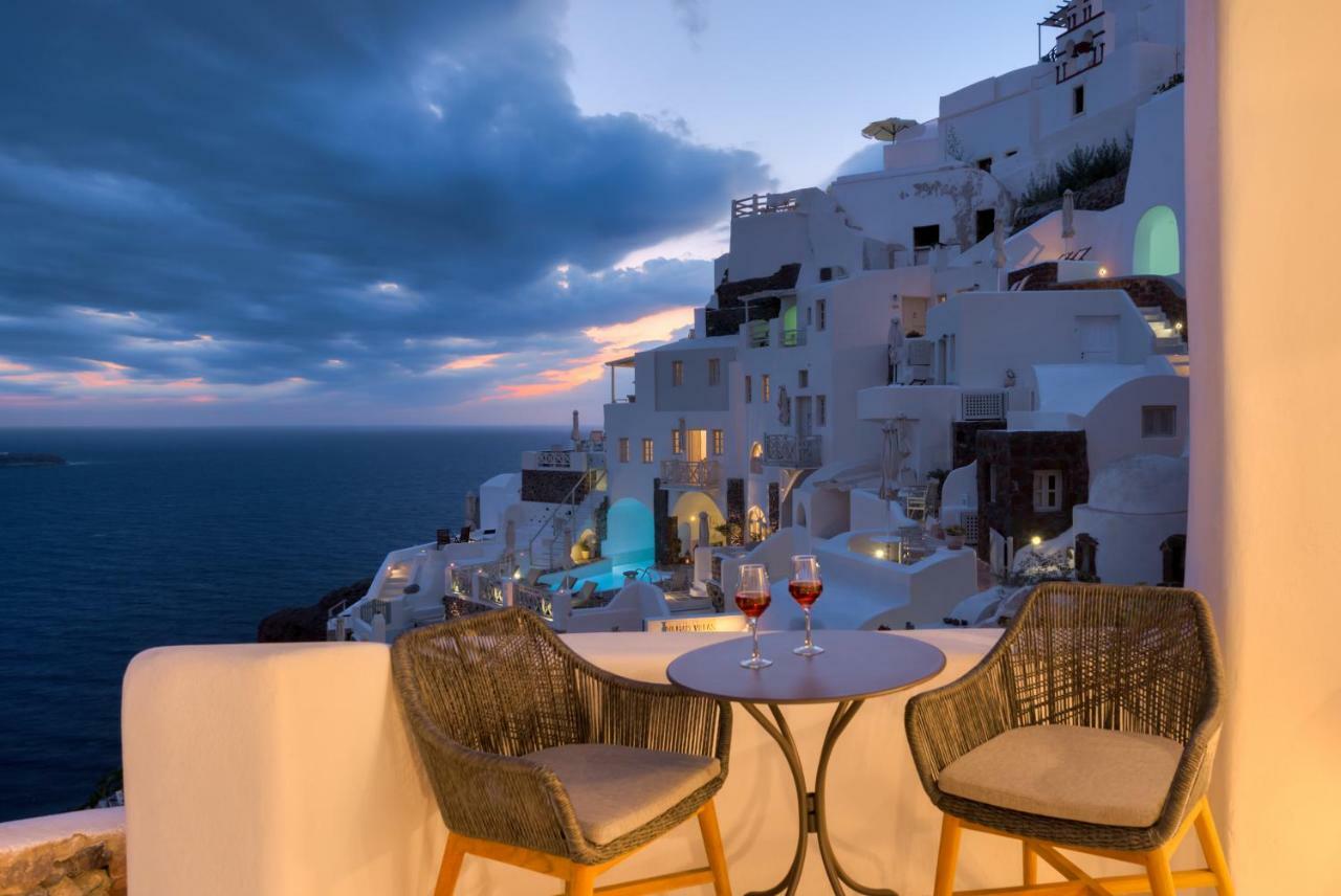 Oia Angle Cavehouse Villa Exterior photo